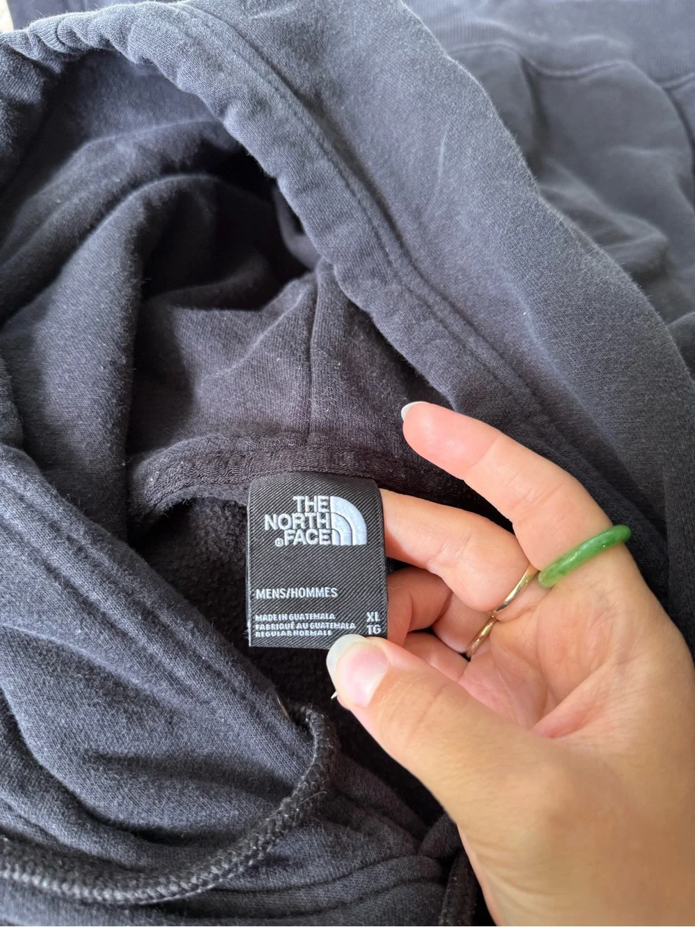 The North Face Men’s Black Crewneck Pullover Sweatshirt